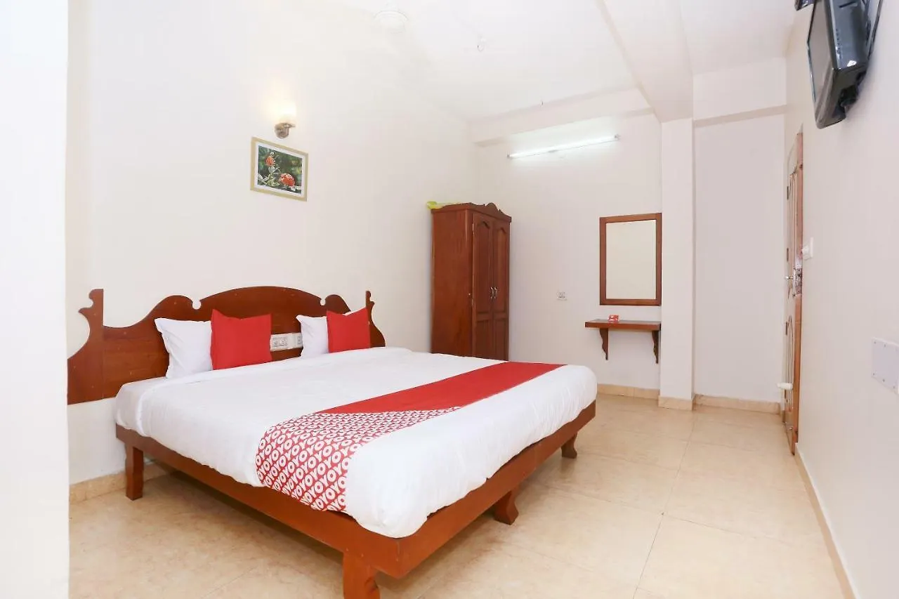 Oyo 39853 Manna Residency Hotel Kochi
