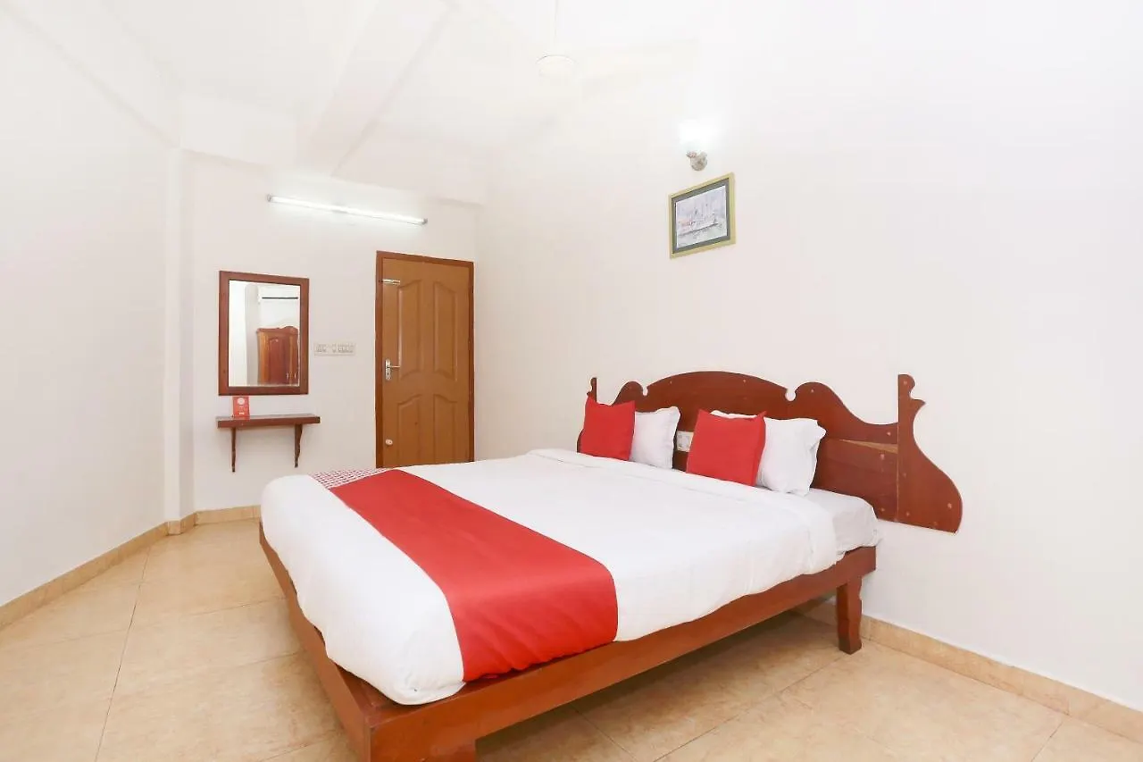 Oyo 39853 Manna Residency Hotel Kochi 3*,