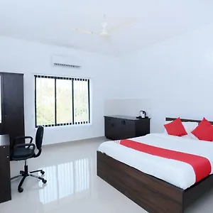 Flagship Camp Mars Apartments, *** Kochi