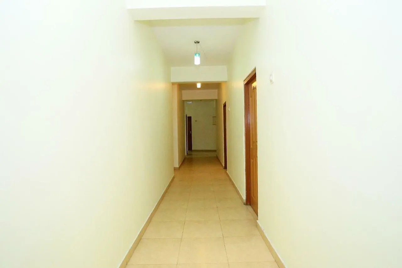 Oyo 39853 Manna Residency Hotel Kochi