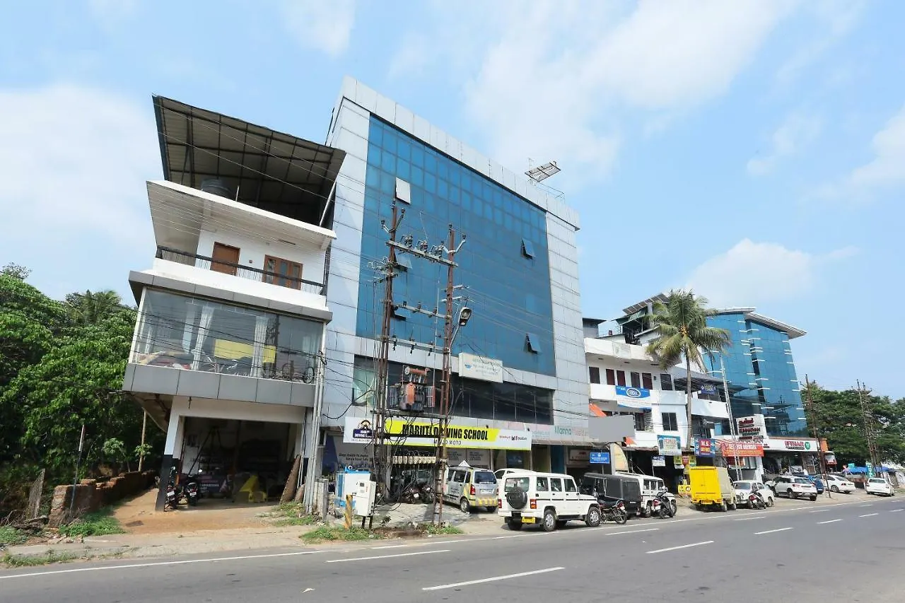 Oyo 39853 Manna Residency Hotel Kochi 3*,